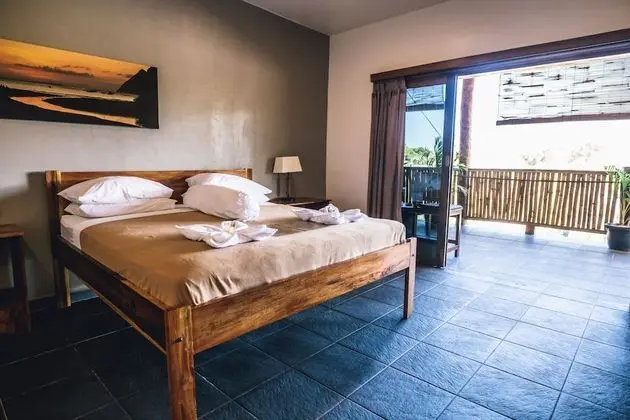 Deluxe Oda, 1 Yatak Odası, Kısmi Deniz Manzaralı