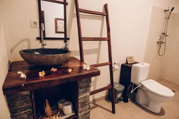 Deluxe Oda, 1 Yatak Odası, Kısmi Deniz Manzaralı