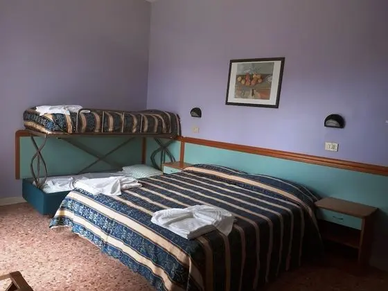 Dört Kişilik Oda, Balkon