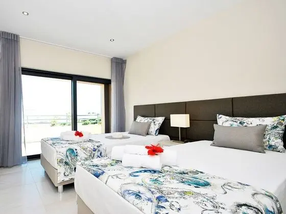 Villa, 6 Yatak Odası, Kişiye Özel Havuzlu, Deniz Manzaralı