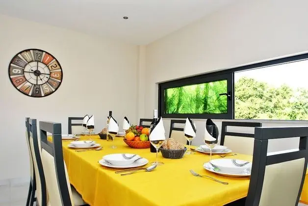 Villa, 6 Yatak Odası, Kişiye Özel Havuzlu, Deniz Manzaralı