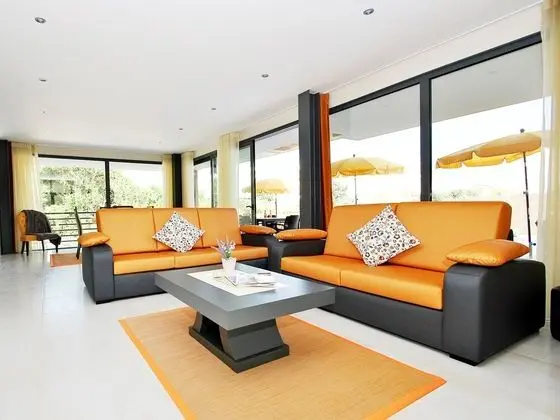 Villa, 6 Yatak Odası, Kişiye Özel Havuzlu, Deniz Manzaralı