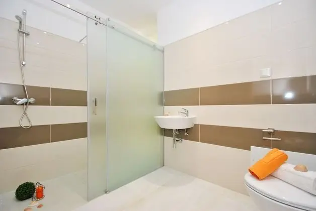 Villa, 6 Yatak Odası, Kişiye Özel Havuzlu, Deniz Manzaralı