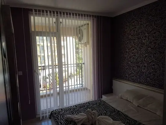 Apart Daire, Küçük Mutfak