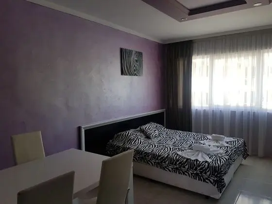 Apart Daire, Küçük Mutfak