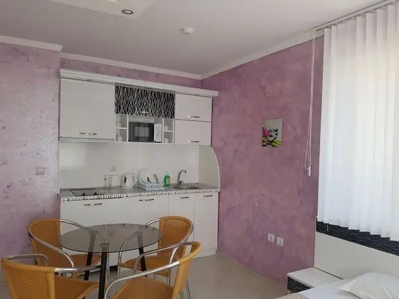 Apart Daire, Küçük Mutfak