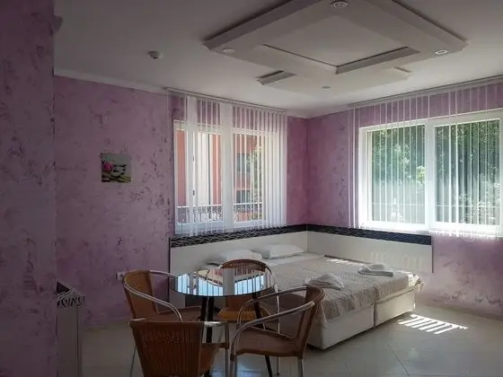 Apart Daire, Küçük Mutfak