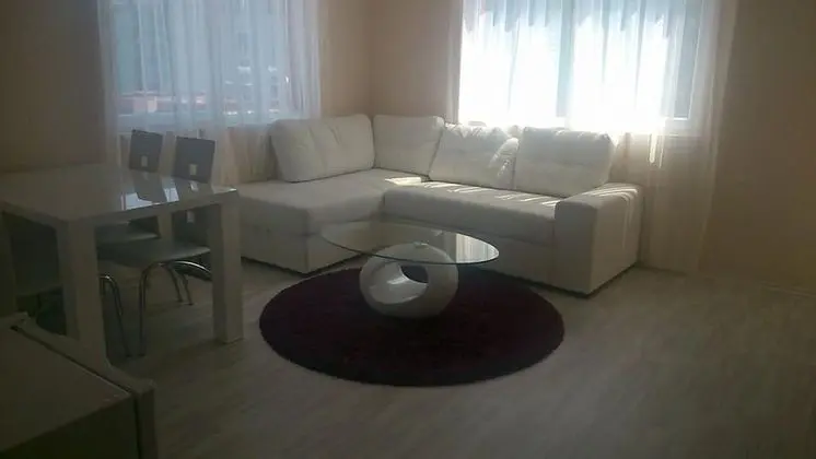Apart Daire, Küçük Mutfak