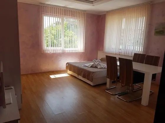 Apart Daire, Küçük Mutfak