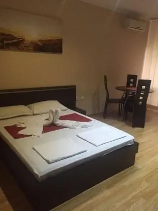 Standard Stüdyo (2 adults)