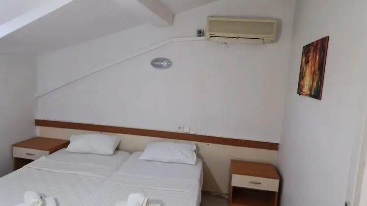 Standart Oda Balkonlu,Bahçe Veya Sokak Manzaralı,Balkonlu