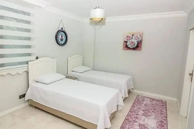 Iş villa