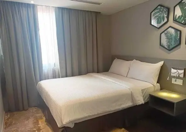 Süit, 1 Büyük (Queen) Boy Yatak, Sigara İçilmez, Şehir Manzaralı (Bahari)