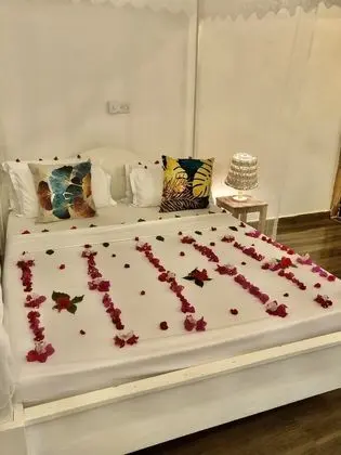 Üç Kişilik Oda, Bahçe Manzaralı