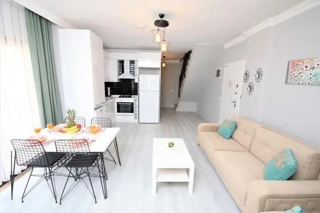 Bahçe Apart 4, Bahçe Manzaralı, 2. Kat