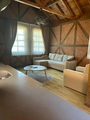 Villa Calla, Deniz Manzaralı, Özel Bahçeli