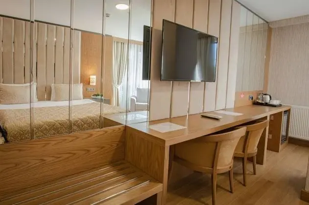 Standart Oda, Şehir Manzaralı