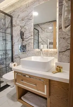 Standart Oda, Şehir Manzaralı