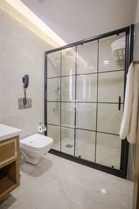 Standart Oda, Şehir Manzaralı