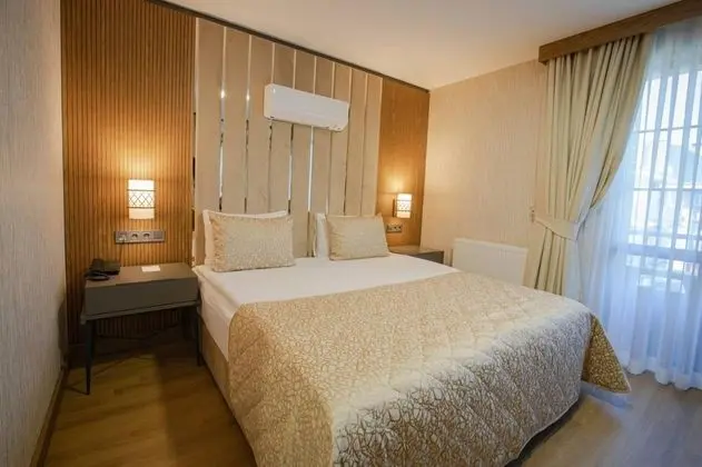 Standart Oda, Şehir Manzaralı