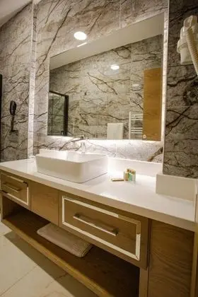 Standart Oda, Şehir Manzaralı