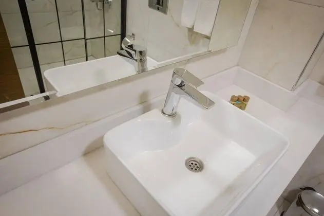 Standart Oda, Şehir Manzaralı