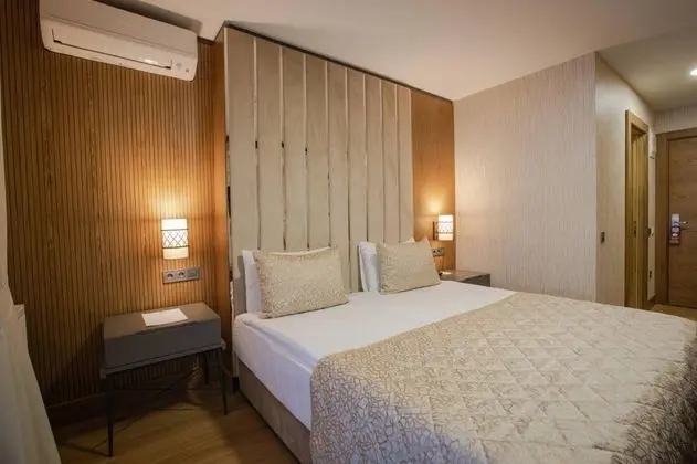 Standart Oda, Şehir Manzaralı