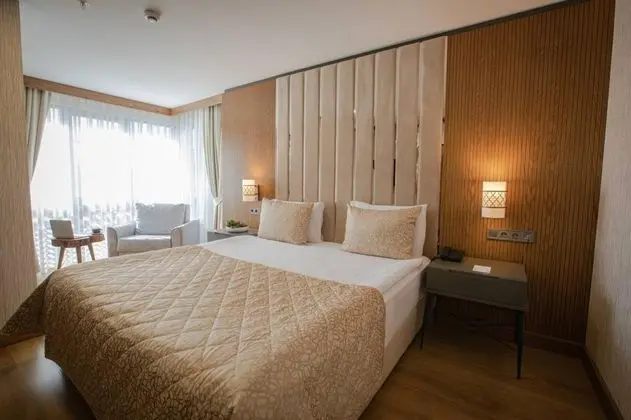 Teraslı Standart Oda, Simge Yapı Manzaralı