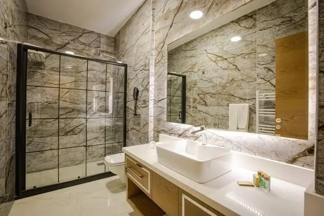 Teraslı Standart Oda, Simge Yapı Manzaralı