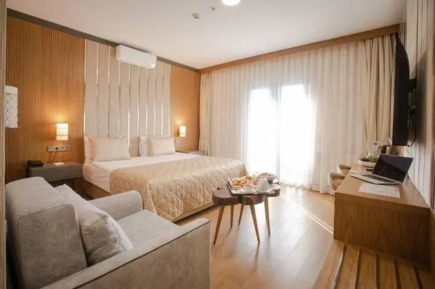 Teraslı Standart Oda, Simge Yapı Manzaralı
