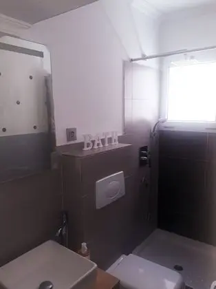 Deluxe Oda, Ortak Banyo