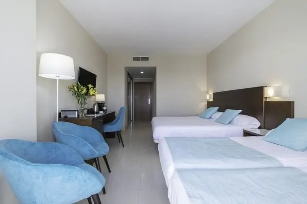 Dört Kişilik Oda, Balkon