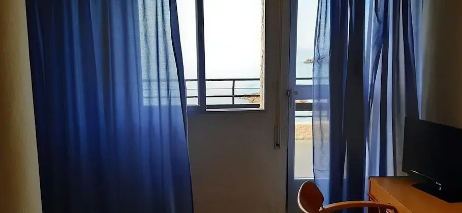 Tek Büyük Yataklı Oda, Balkon, Deniz Manzaralı