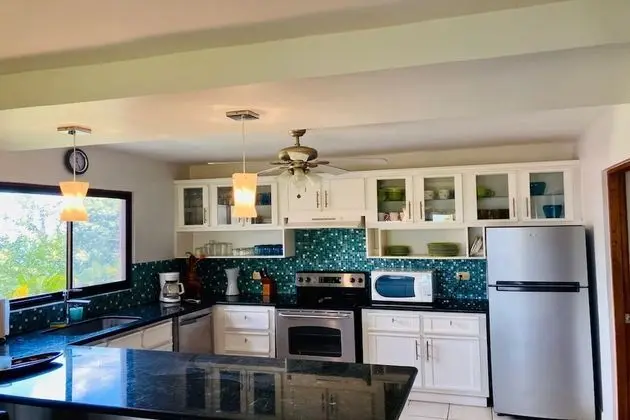 3BR Deluxe Ocean View Villa