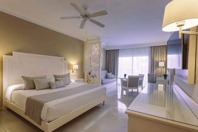 Junior Suite Deluxe Vistas al Castillo