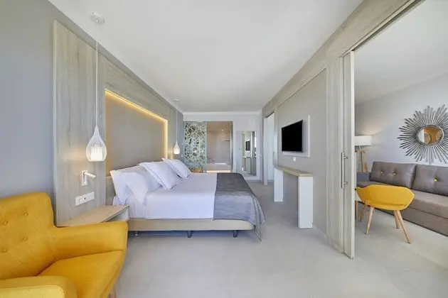 Family Master Suite