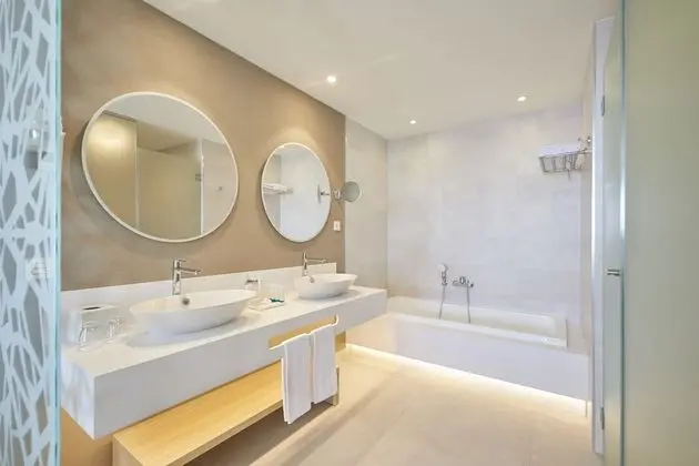 Family Master Suite Sea View