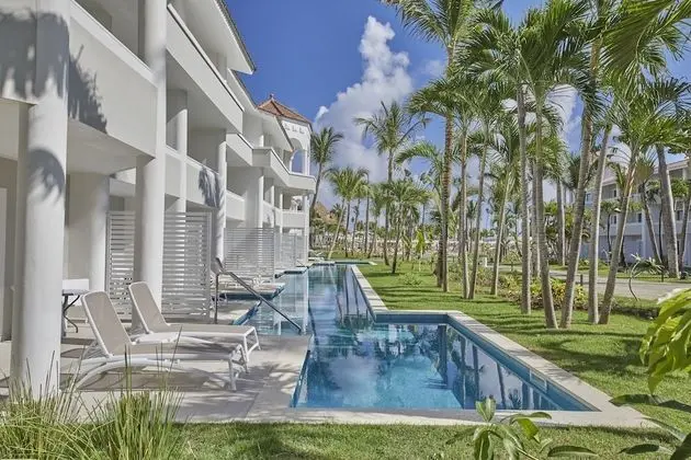 Junior Suite Deluxe Swim Up