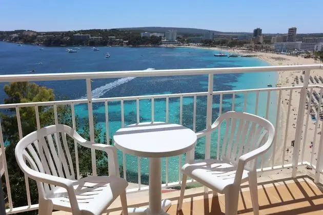 Tek Büyük Yataklı Oda, Balkon, Deniz Manzaralı