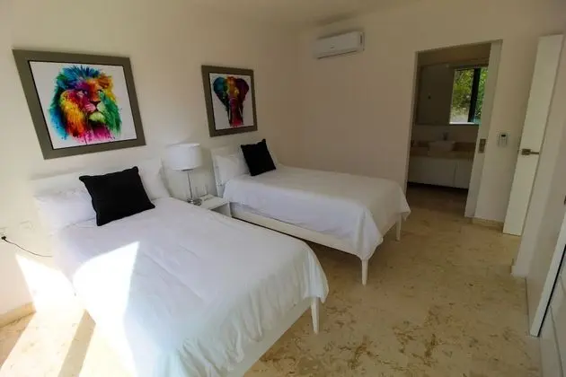 Luxury Ev, 4 Yatak Odası, Kişiye Özel Havuzlu (8 people)
