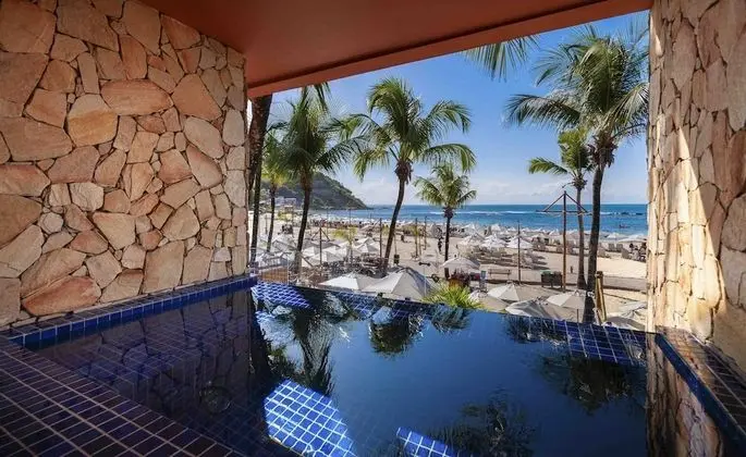 Quarto Luxo Vista Mar, com Piscina Particular