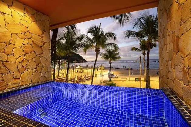 Quarto Luxo Vista Mar, com Piscina Particular
