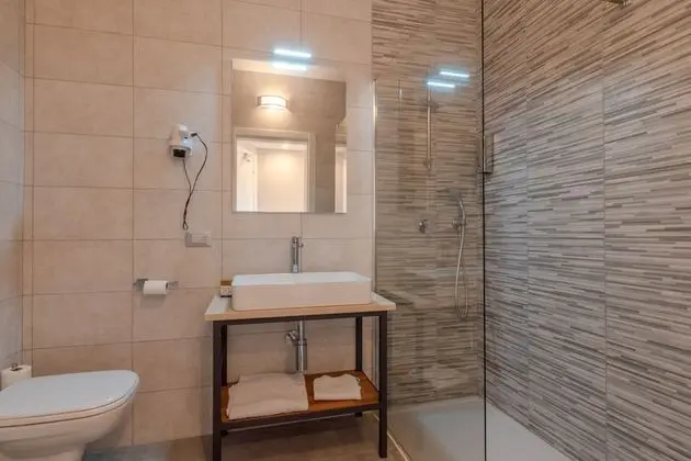 Standard Tek Büyük Yataklı Oda, Teras, Resort Manzaralı