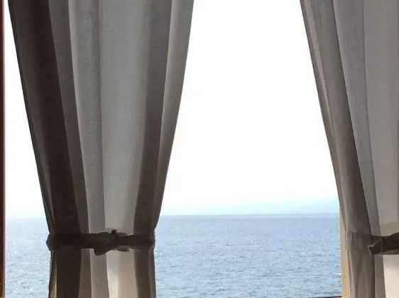 Superior Üç Kişilik Oda, Deniz Manzaralı