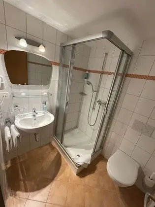 Standard Tek Büyük veya İki Ayrı Yataklı Oda