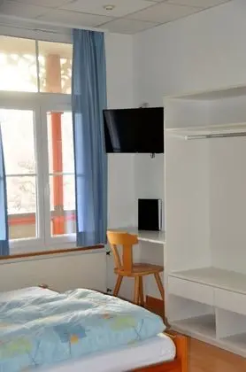 Basic Tek Büyük Yataklı Oda
