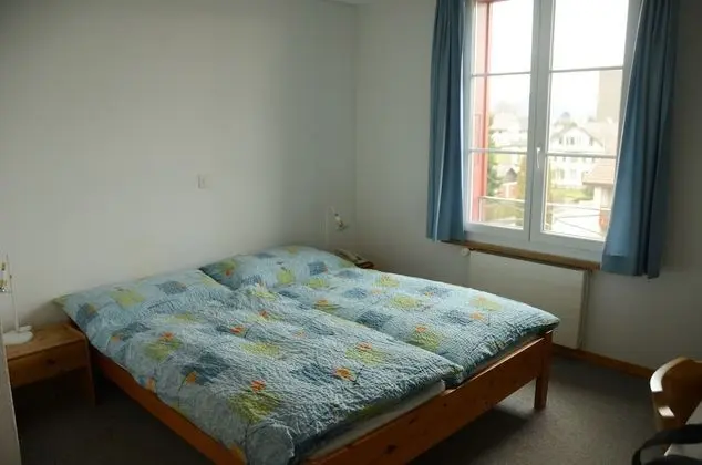 Basic Tek Büyük Yataklı Oda