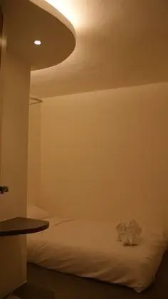 Ortak Ranzalı Oda, Ortak Banyo