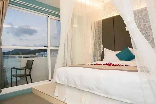 Deluxe Tek Büyük Yataklı Oda, Okyanus Manzaralı