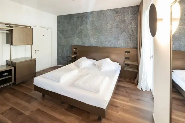 Standard Tek Büyük Yataklı Oda, Balkon, Dağ Manzaralı